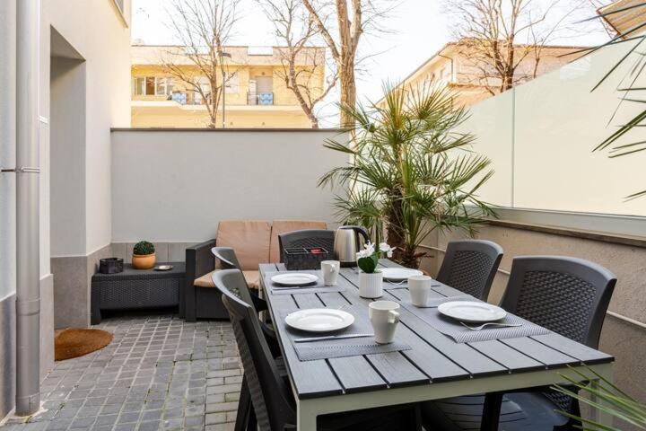 A Casa Minerva Daire Rimini Dış mekan fotoğraf